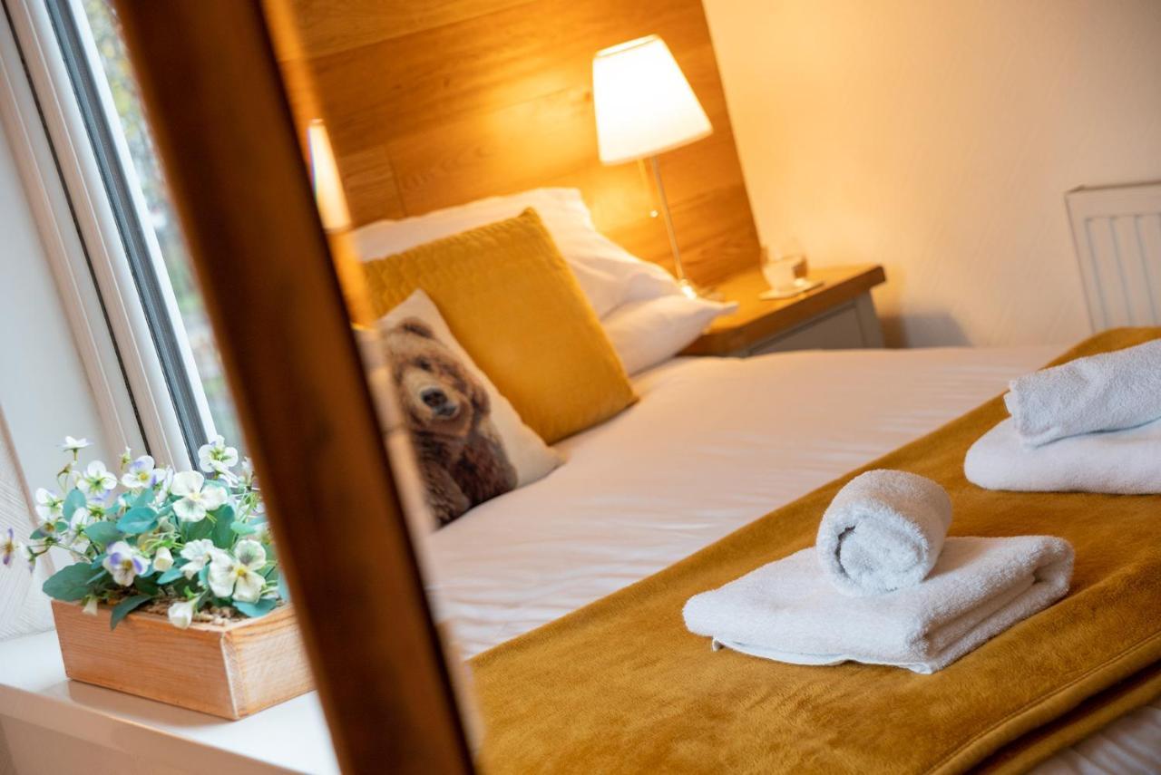 Woodland Cottage - Private Courtyard - Pet Friendly Retreat In The Heart Of Windermere Exteriér fotografie